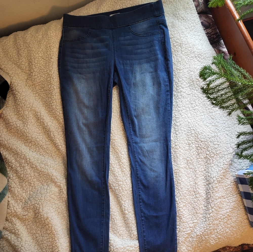 M Jeggings